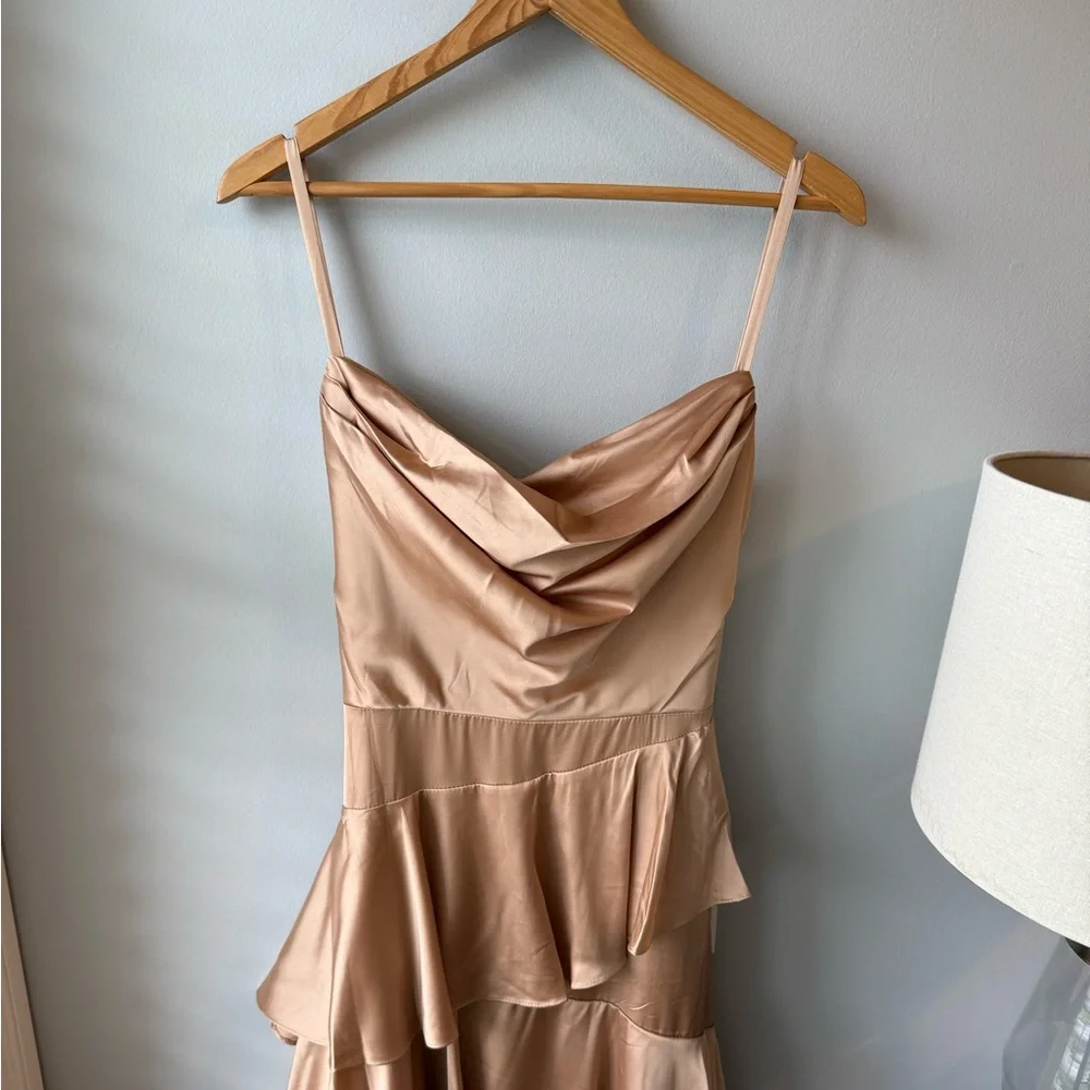 Mac Duggal nwt mac